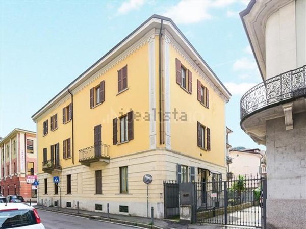 appartamento in vendita a Como in zona Como Centro