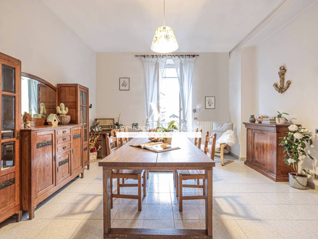 appartamento in vendita a Como in zona Villa Olmo