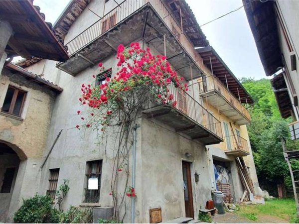 bifamiliare in vendita a Como in zona Civiglio