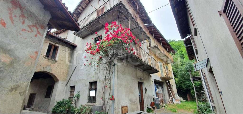 rudere in vendita a Como in zona Civiglio