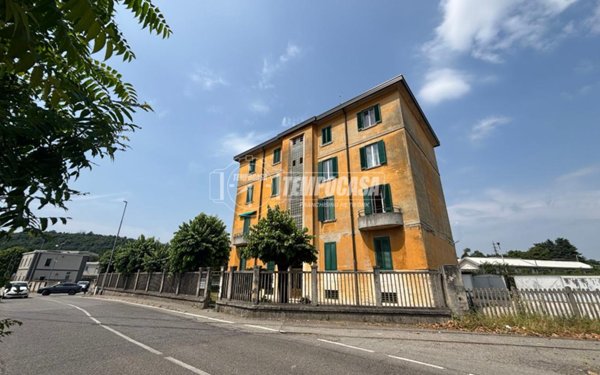 appartamento in vendita a Como in zona Camerlata