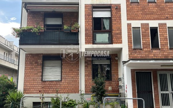 appartamento in vendita a Como in zona Sagnino