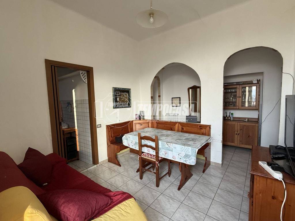 appartamento in vendita a Como in zona Tavernola