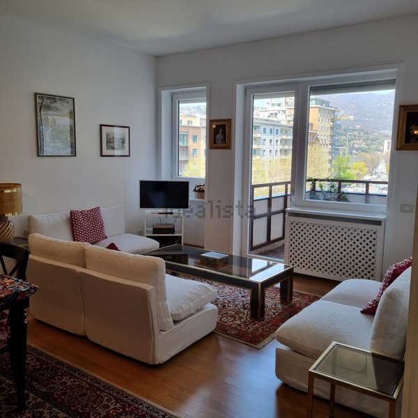 appartamento in vendita a Como in zona Como Centro