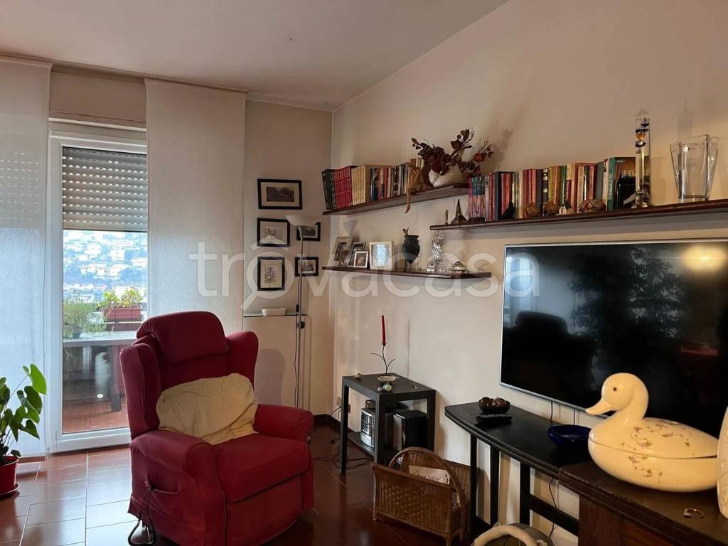 appartamento in vendita a Como in zona Sagnino