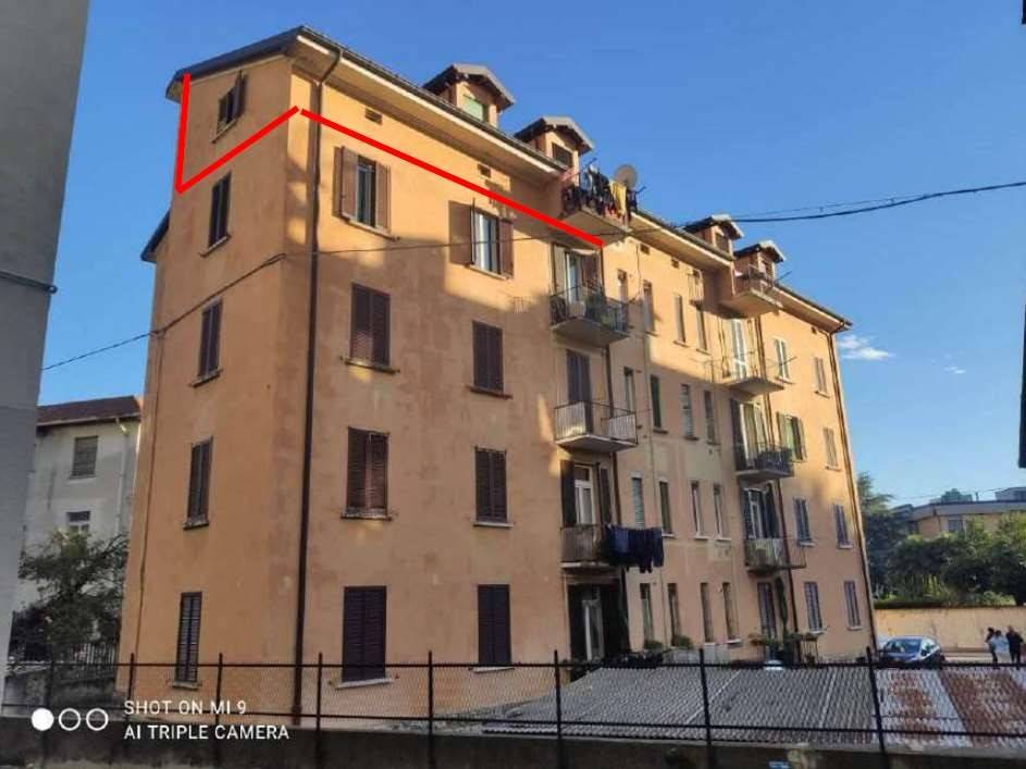 appartamento in vendita a Como in zona Rebbio