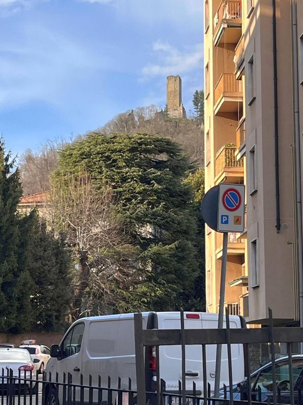 appartamento in vendita a Como in zona Caserme