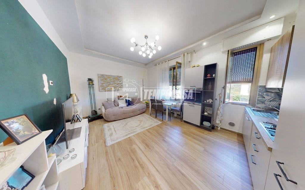 appartamento in vendita a Como in zona Camerlata