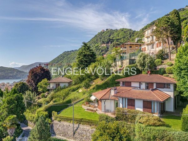 casa indipendente in vendita a Como in zona Camnago Volta