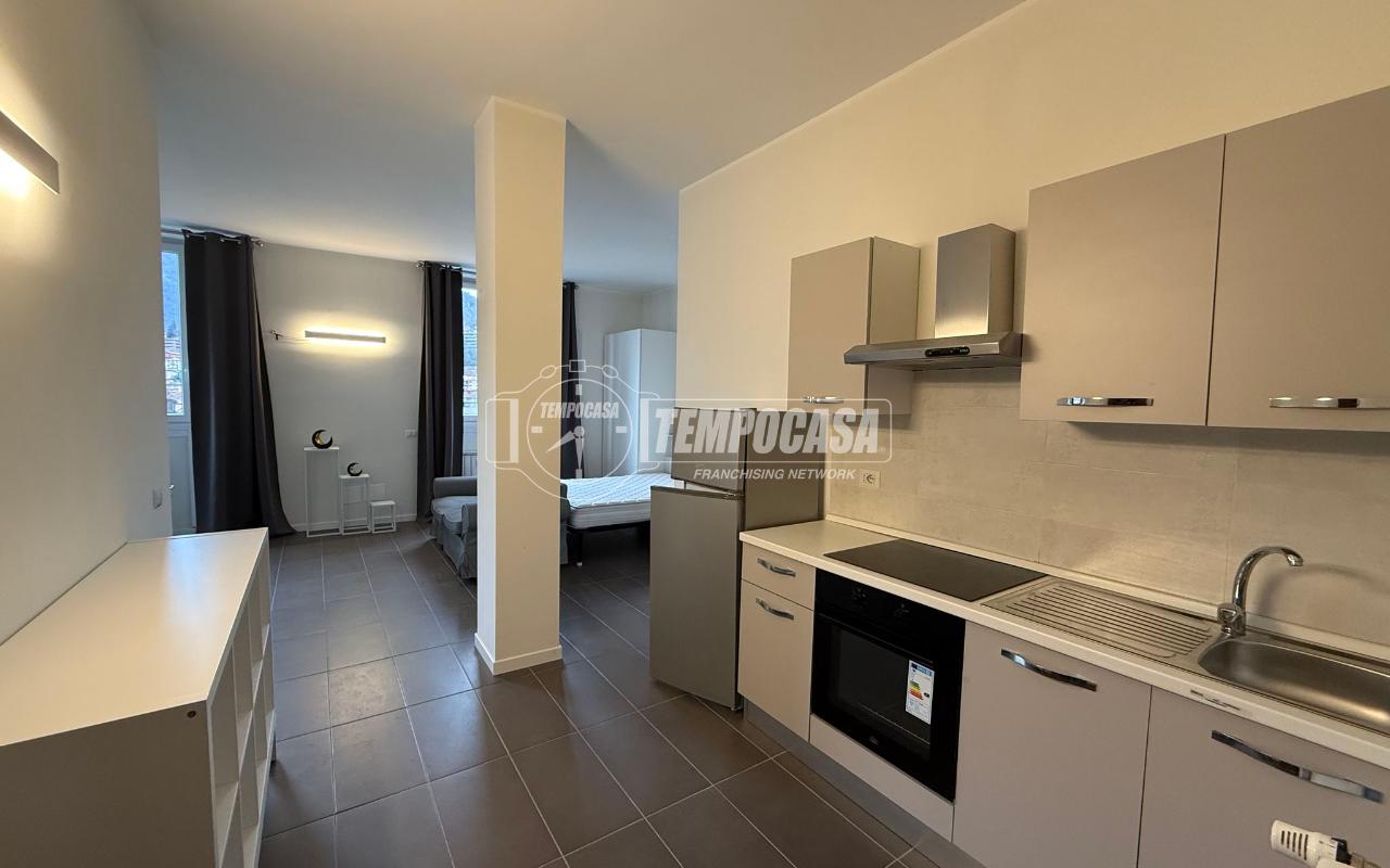 appartamento in vendita a Como in zona Sagnino