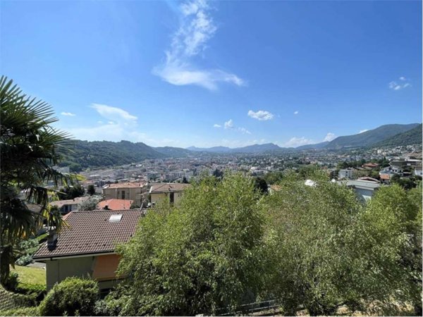 appartamento in vendita a Como in zona Sagnino