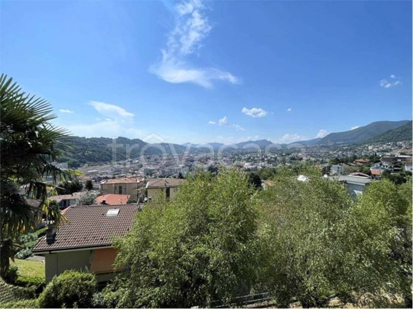 appartamento in vendita a Como in zona Sagnino