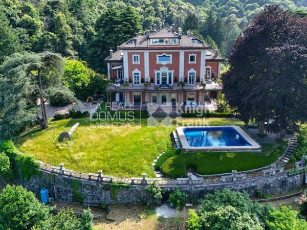 appartamento in vendita a Como in zona Sagnino