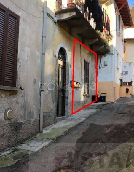 appartamento in vendita a Como in zona Monte Olimpino