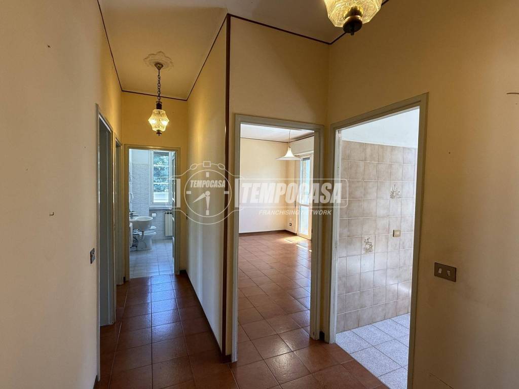 appartamento in vendita a Como in zona Monte Olimpino