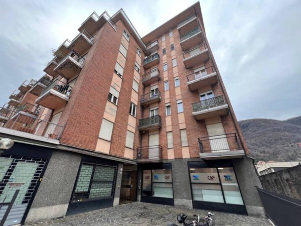 appartamento in vendita a Como in zona Como Centro
