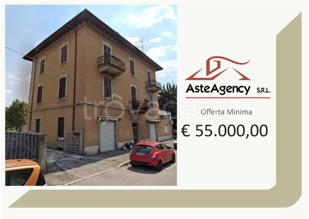 appartamento in vendita a Como in zona Camerlata
