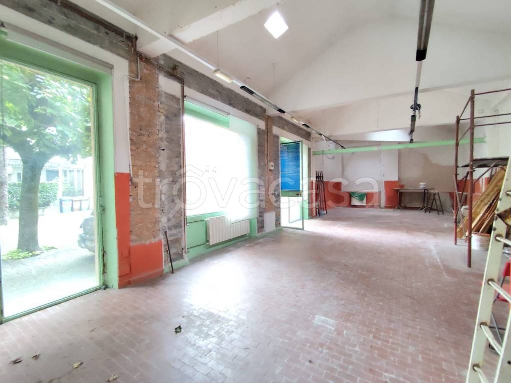 appartamento in vendita a Como in zona Valduce
