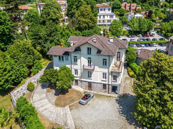 villa in vendita a Como in zona Villa Olmo