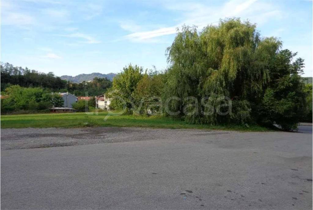 appartamento in vendita a Como in zona Albate