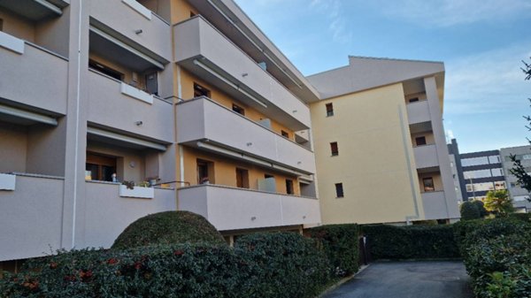 appartamento in vendita a Como in zona Breccia