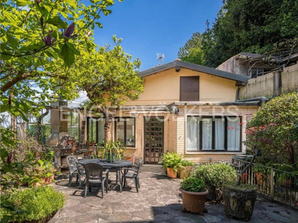 appartamento in vendita a Como in zona Camerlata