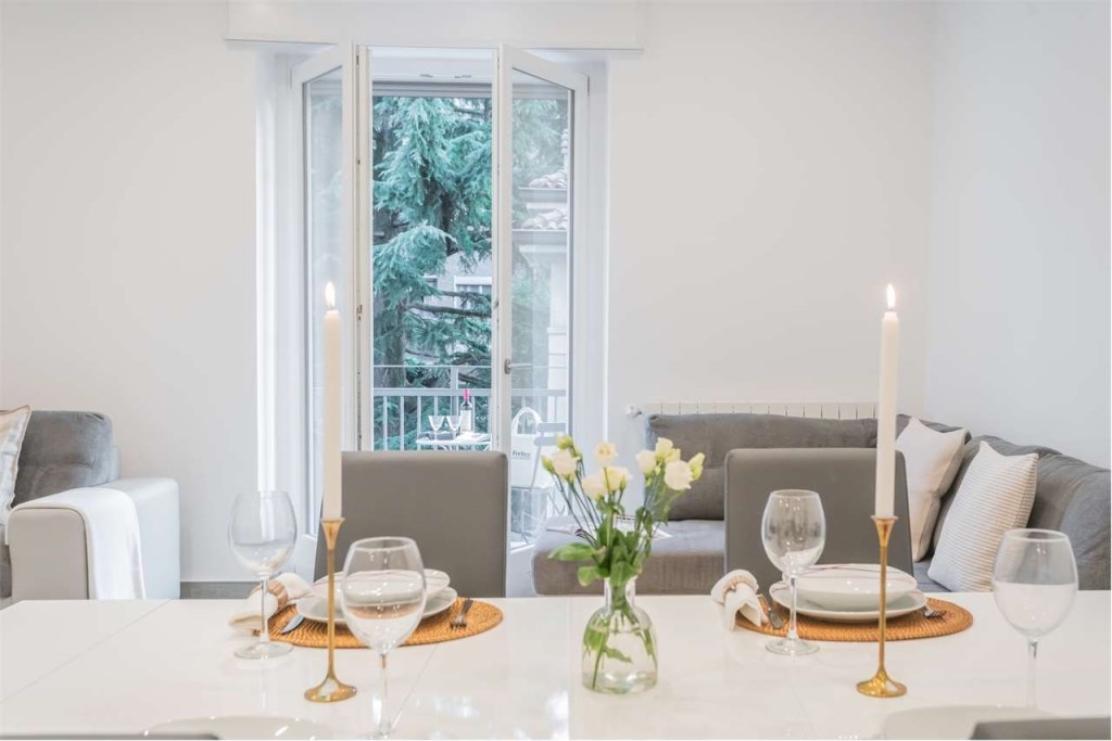 appartamento in vendita a Como in zona Como Centro