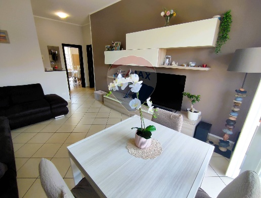 appartamento in vendita a Como in zona Borghi