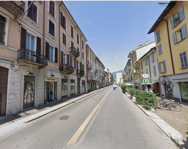 appartamento in vendita a Como in zona Como Centro
