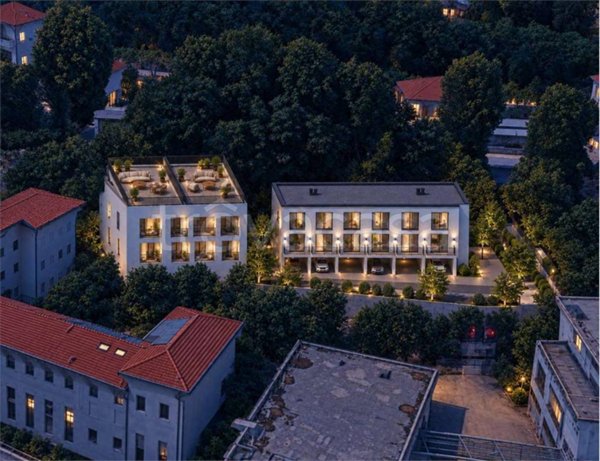 appartamento in vendita a Como in zona Caserme
