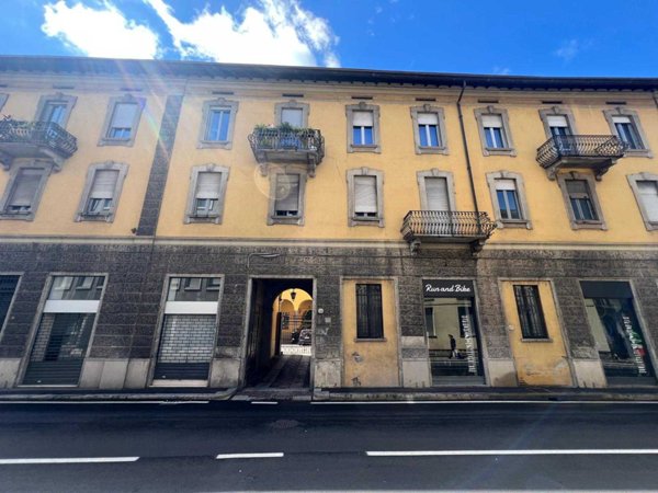 appartamento in vendita a Como in zona Villa Olmo