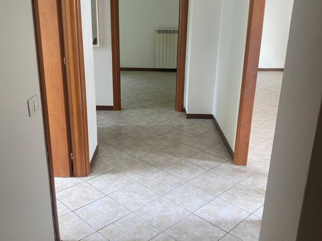 appartamento in vendita a Como in zona Camerlata