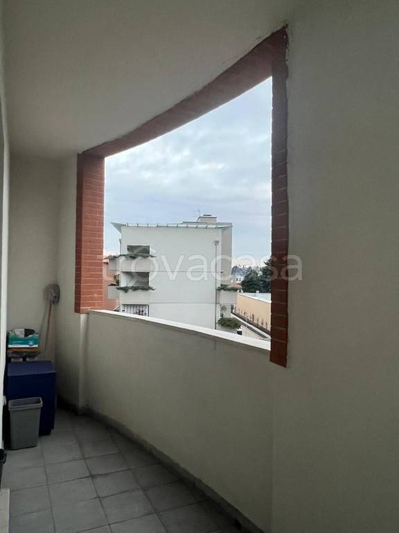 appartamento in vendita a Como in zona Camerlata