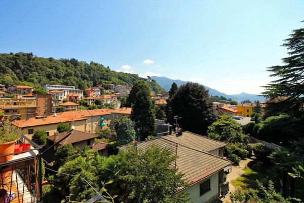 appartamento in vendita a Como in zona Monte Olimpino