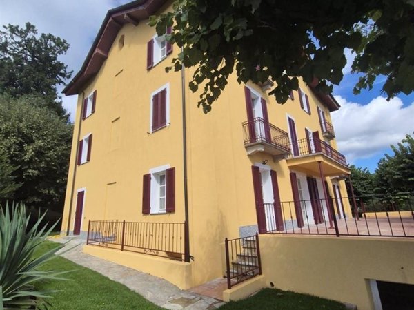 appartamento in vendita a Como in zona Civiglio