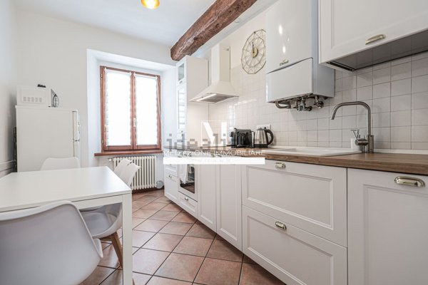 appartamento in vendita a Como in zona Como Centro