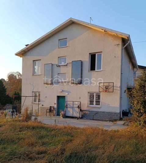 casa indipendente in vendita a Como in zona Trecallo