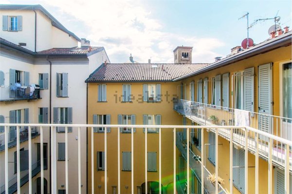 appartamento in vendita a Como in zona Como Centro