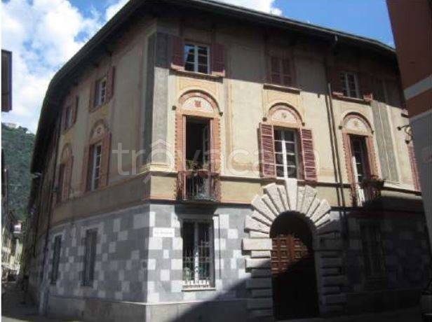 appartamento in vendita a Como in zona Como Centro