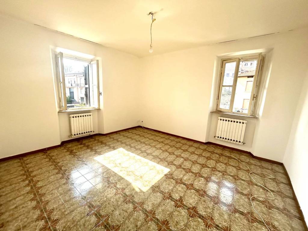 appartamento in vendita a Como in zona Breccia