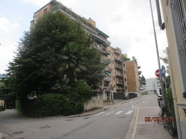 appartamento in vendita a Como in zona Borghi