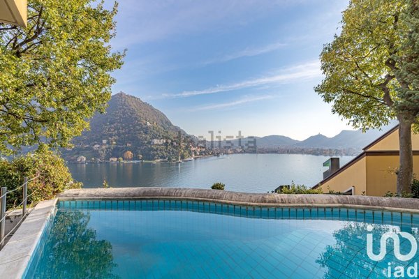 casa indipendente in vendita a Como