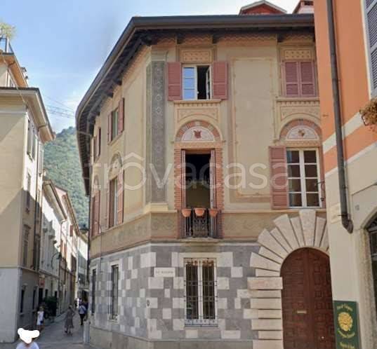 appartamento in vendita a Como in zona Como Centro