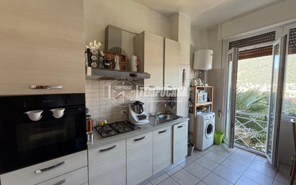 appartamento in vendita a Como in zona Breccia
