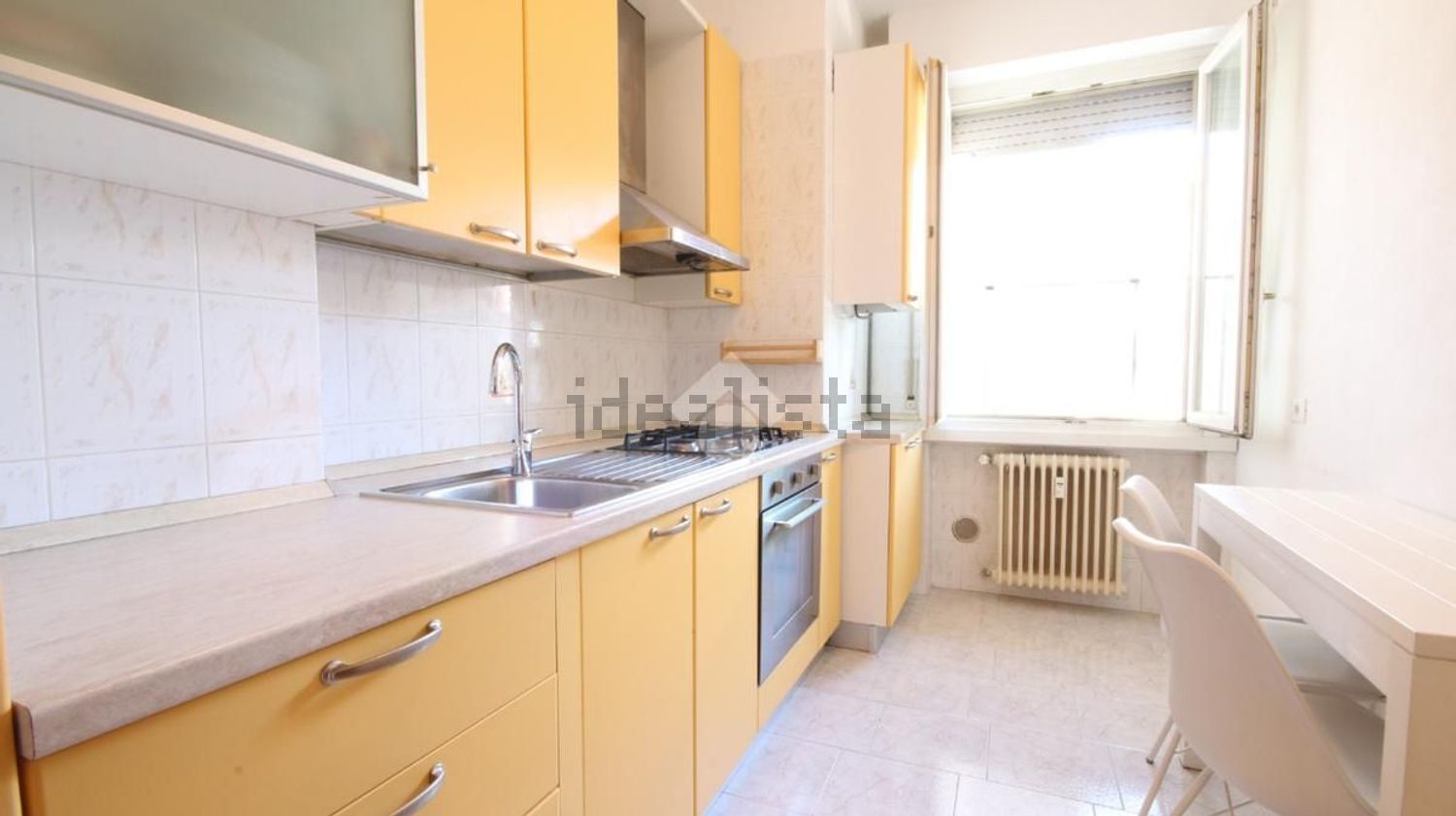 appartamento in vendita a Como in zona Monte Olimpino