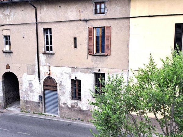 appartamento in vendita a Como in zona Trecallo