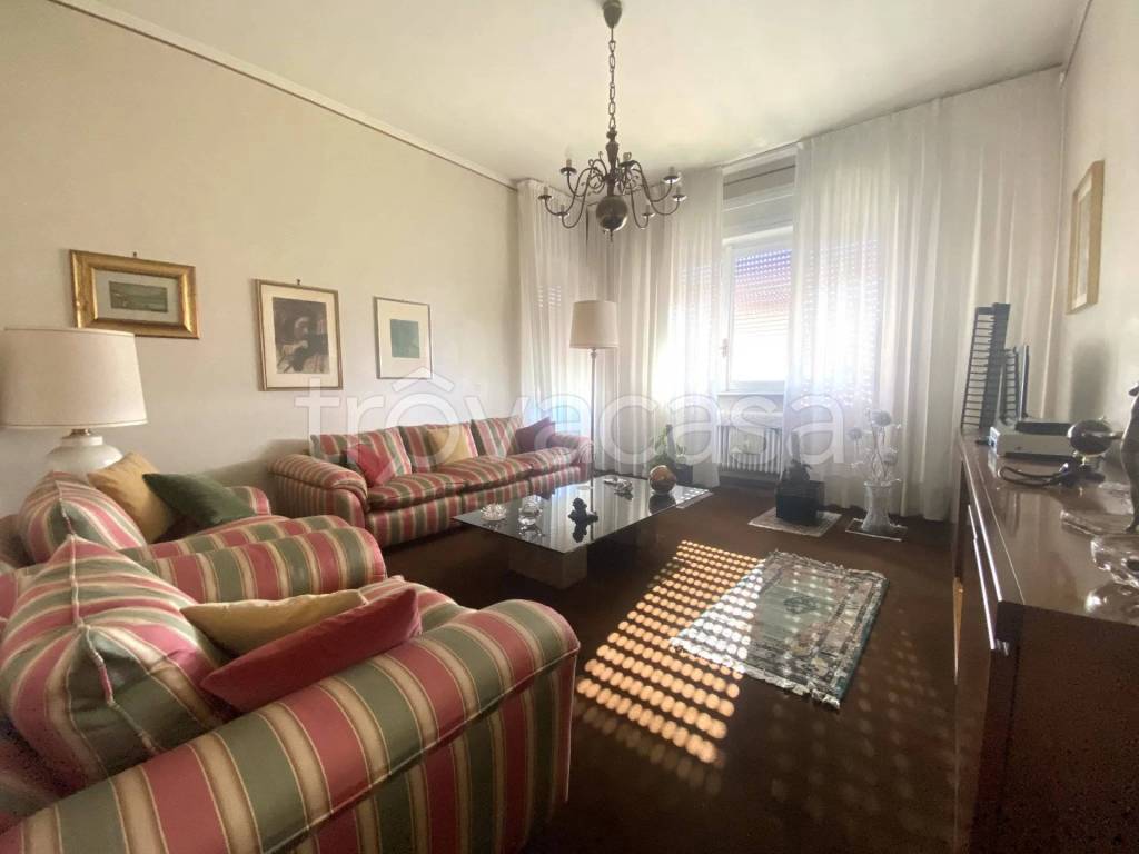 appartamento in vendita a Como in zona Sagnino