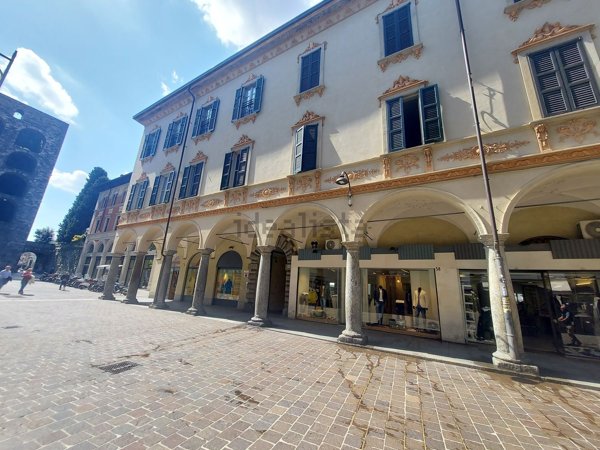 appartamento in vendita a Como