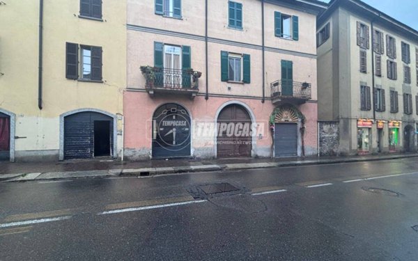 appartamento in vendita a Como in zona Borghi