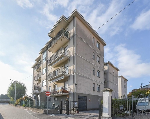 appartamento in vendita a Como in zona Camerlata